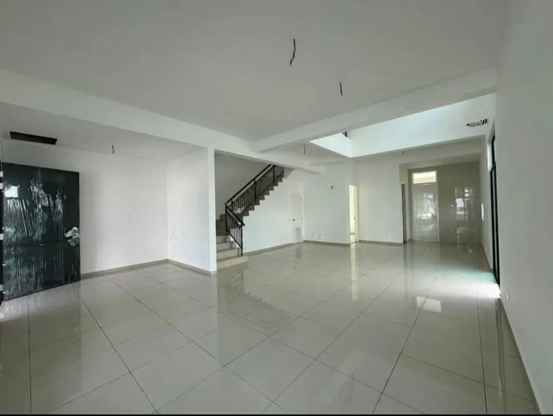 Semi-Detached House for Sale in Setia Eco Gardens (Gelang Patah) - Tan Bing Yi - Living Room - PropertyGuru.com.my