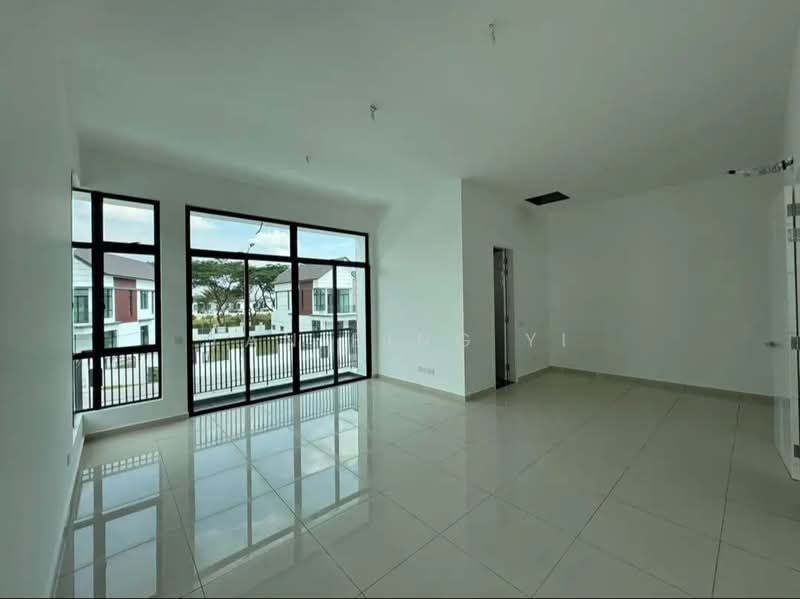 Semi-Detached House for Sale in Setia Eco Gardens (Gelang Patah) - Tan Bing Yi - Living Room - PropertyGuru.com.my