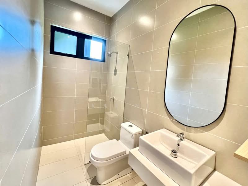 Kondominium untuk Dijual di Noa Residence - Kak Yi - Bathroom - PropertyGuru.com.my