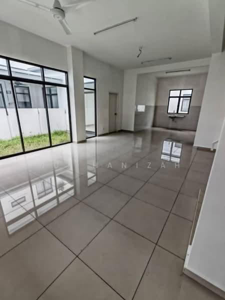2-storey Terraced House for Sale in Eco Grandeur (Puncak Alam) - Nur Hanizah - Interior - PropertyGuru.com.my
