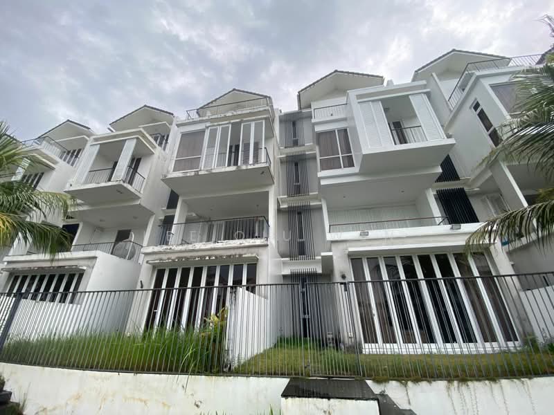Rumah Teres 4 Tingkat untuk Disewa di Johor Bahru (Johor) - Lee Qiu Wen - Exterior - PropertyGuru.com.my