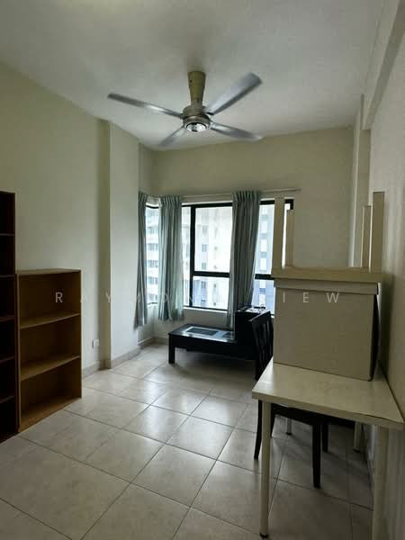 Condominium for Sale at Changkat View - Raymond Siew - Living Room - PropertyGuru.com.my