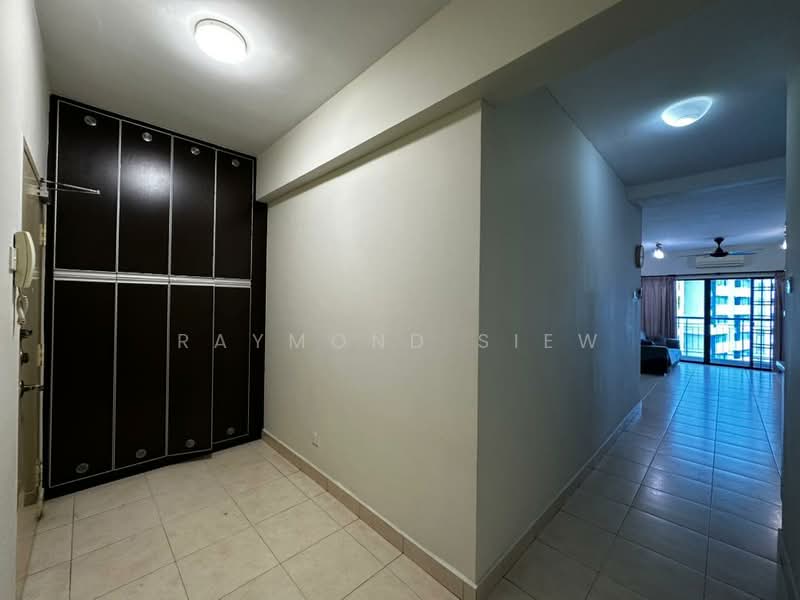 Condominium for Sale at Changkat View - Raymond Siew - Corridor - PropertyGuru.com.my