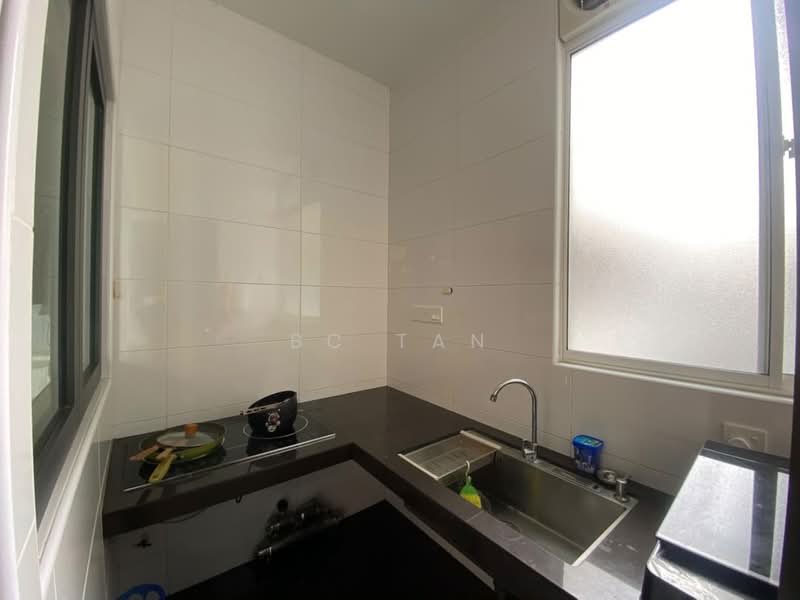 Condominium for Rent at The Henge - BC TAN - Kitchen - PropertyGuru.com.my