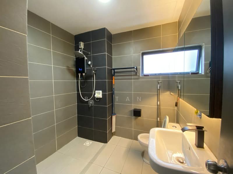 Condominium for Rent at The Henge - BC TAN - Bathroom - PropertyGuru.com.my