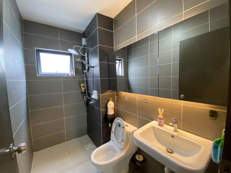 Condominium for Rent at The Henge - BC TAN - Bathroom - PropertyGuru.com.my