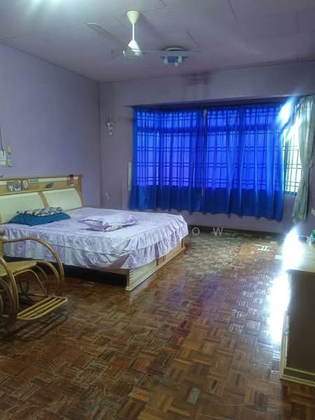 Rumah Banglo untuk Dijual di Taman Johor (Tampoi) - Eva Siow - Bedroom - PropertyGuru.com.my