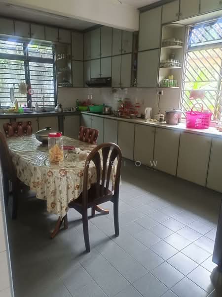 Rumah Banglo untuk Dijual di Taman Johor (Tampoi) - Eva Siow - Kitchen - PropertyGuru.com.my