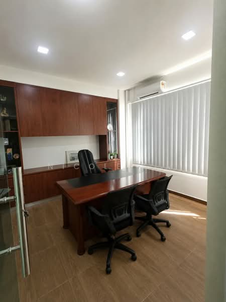 Terrace Factory for Sale in Taman Perindustrian Puchong (Puchong) - Nicole Sim - PropertyGuru.com.my