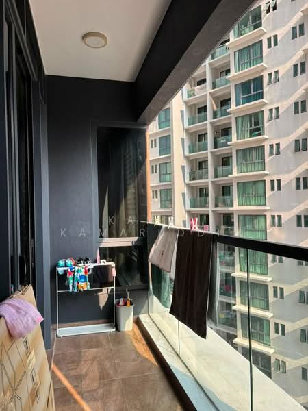 Kondominium untuk Disewa di Bennington Residences @ SkyArena - Kamal Kamaruddin - Balcony - PropertyGuru.com.my