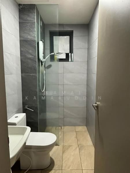 Kondominium untuk Disewa di Bennington Residences @ SkyArena - Kamal Kamaruddin - Bathroom - PropertyGuru.com.my
