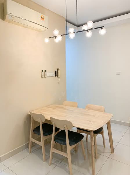 Condominium for Rent at Vivo Residential Suites - Kamal Kamaruddin - Dining Room - PropertyGuru.com.my