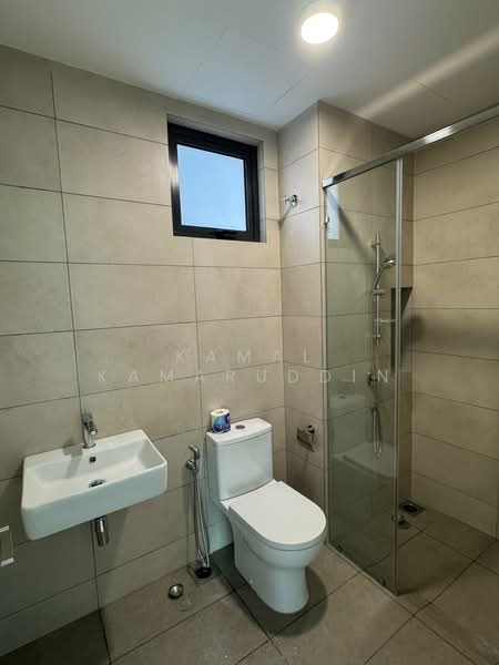 Servis Apartment untuk Disewa di Serviced Residence @ Sunway D'hill Residences - Kamal Kamaruddin - Bathroom - PropertyGuru.com.my