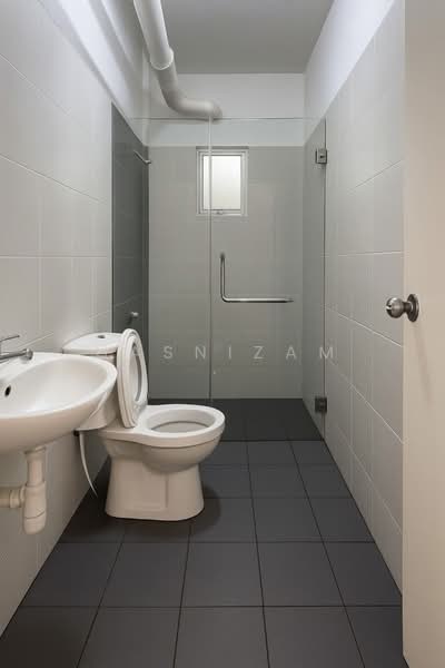Pangsapuri untuk Dijual di Residensi Pauh Permai - Hasnizam . - PropertyGuru.com.my