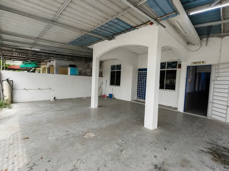 Rumah Teres 1 Tingkat untuk Dijual di Taman Universiti (Skudai) - Jade Gan - Exterior - PropertyGuru.com.my