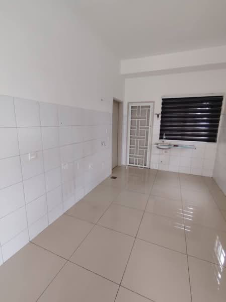 2-storey Terraced House for Rent in Bandar Rimbayu (Telok Panglima Garang) - Miki You - Kitchen - PropertyGuru.com.my