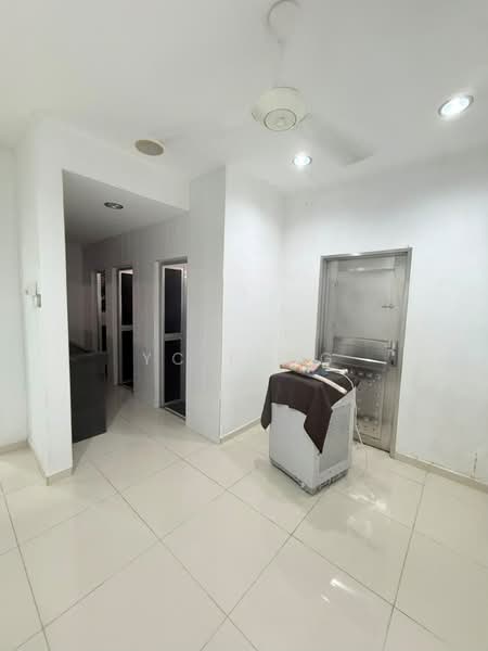 Shop for Rent in Taman Sri Skudai (Skudai) - YC Fung - Interior - PropertyGuru.com.my