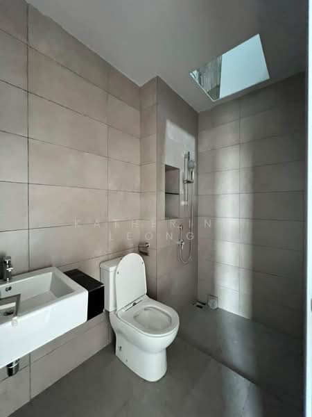2-storey Terraced House for Rent in Rawang (Selangor) - Katherine Leong - Bathroom - PropertyGuru.com.my
