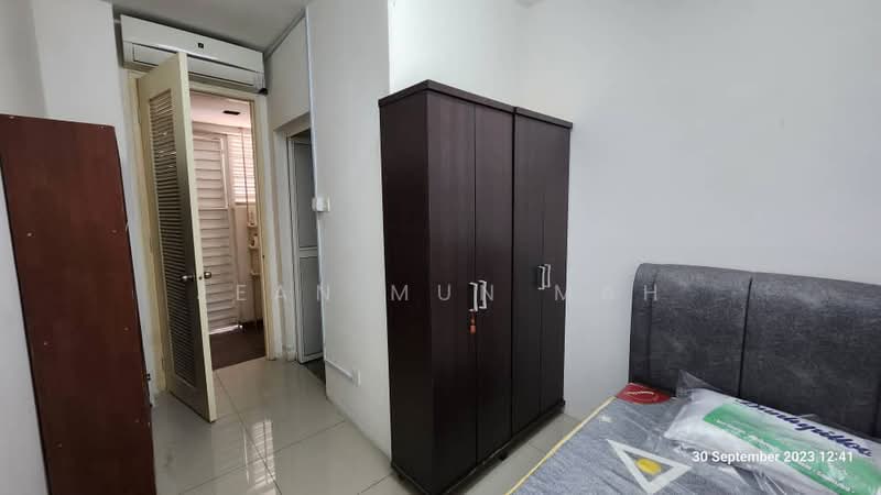 2.5-storey Terraced House for Sale in Taman Nadayu 92 (Kajang) - Jean Mun Mah - Bedroom - PropertyGuru.com.my
