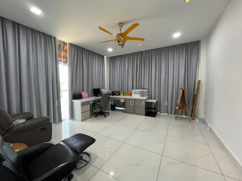 Bungalow for Sale in Bandar Kinrara Seksyen 9 (Bandar Kinrara) - Endy Hidayat - Study - PropertyGuru.com.my
