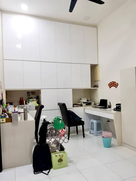 Rumah Teres 2 Tingkat untuk Dijual di Bandar Dato Onn (Tebrau) - Robin Lim - Study - PropertyGuru.com.my