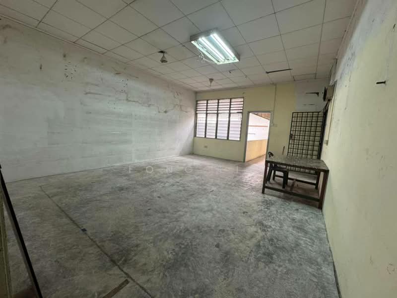 Shop for Sale in Mutiara Rini (Skudai) - Fong Lik - Interior - PropertyGuru.com.my