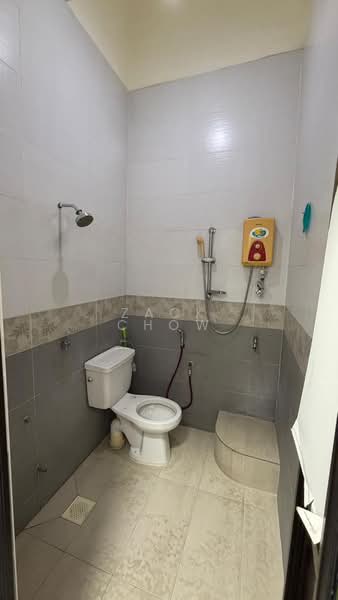 Rumah Teres 1 Tingkat untuk Dijual di Taman Puteri Wangsa (Ulu Tiram) - Zack Chow - Bathroom - PropertyGuru.com.my