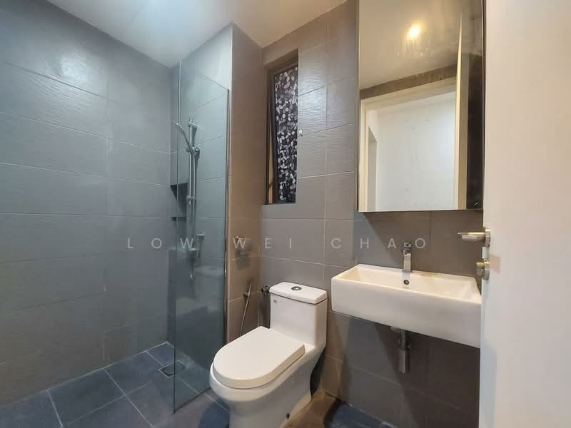 Kediaman Servis untuk Dijual di Petalz Residences - Low Wei Chao - PropertyGuru.com.my