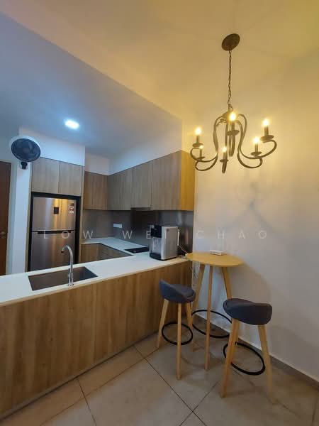 Kediaman Servis untuk Dijual di Petalz Residences - Low Wei Chao - PropertyGuru.com.my