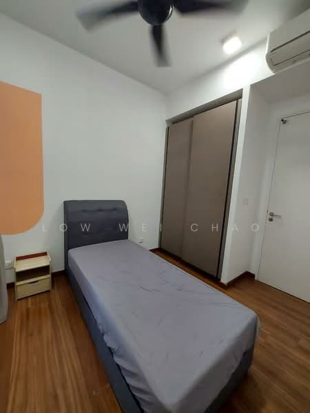 Kediaman Servis untuk Dijual di Petalz Residences - Low Wei Chao - PropertyGuru.com.my