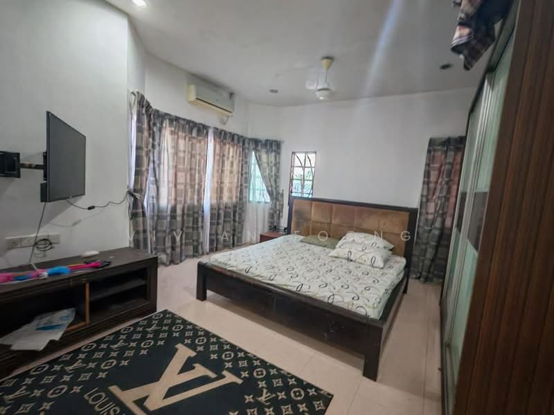 Semi-Detached House for Sale in Ulu Kinta (Perak) - Vivian Foong - Bedroom - PropertyGuru.com.my
