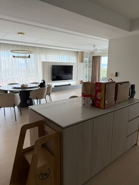 Kondominium untuk Dijual di The Northshore Gardens - Priscillia Ku - Living Room - PropertyGuru.com.my