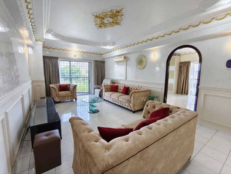 Kondominium untuk Dijual di Pandan Ville Condominium - Fauran Nawawi - Living Room - PropertyGuru.com.my