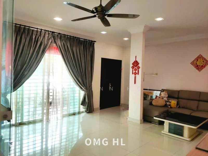 Rumah Teres 3 Tingkat untuk Dijual di Setia Alam ( Anjung Sari) (Setia Alam) - Zackinn Hoi - Living Room - PropertyGuru.com.my