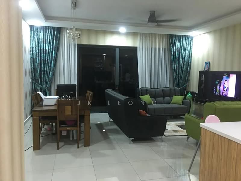 Kondominium untuk Dijual di Lakeville Residence - JK Leong - Living Room - PropertyGuru.com.my