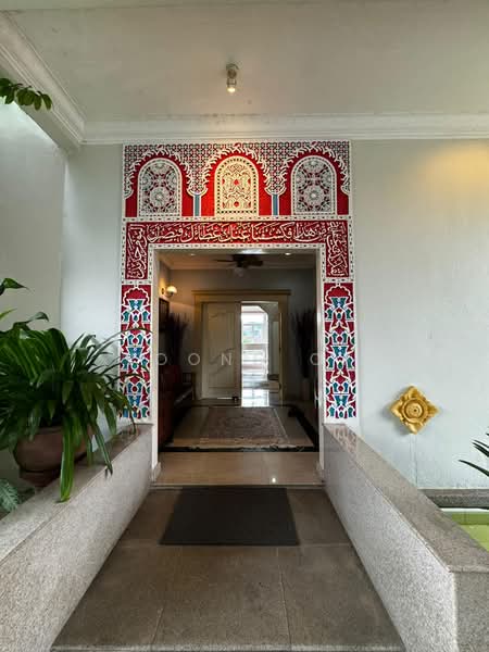 Rumah Banglo untuk Dijual di Bukit Damansara (Damansara Heights) - Yoong CF - Entrance - PropertyGuru.com.my