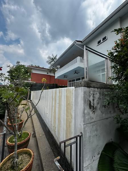 Rumah Banglo untuk Dijual di Bukit Damansara (Damansara Heights) - Yoong CF - Balcony - PropertyGuru.com.my