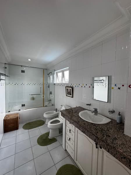 Rumah Banglo untuk Dijual di Bukit Damansara (Damansara Heights) - Yoong CF - Bathroom - PropertyGuru.com.my