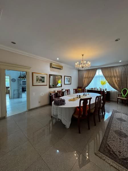Rumah Banglo untuk Dijual di Bukit Damansara (Damansara Heights) - Yoong CF - Dining Room - PropertyGuru.com.my