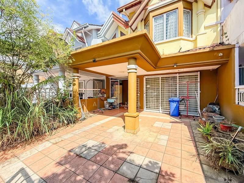 Rumah Teres 2 Tingkat untuk Dijual di Taman Bukit Subang (Shah Alam) - Fauran Nawawi - PropertyGuru.com.my