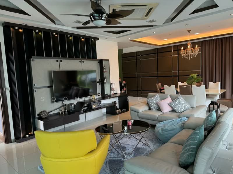 3-storey Terraced House for Sale in Kajang (Selangor) - Soon Sheng Law - Living Room - PropertyGuru.com.my