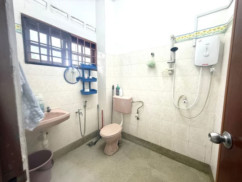 2-storey Terraced House for Sale in Bandar Selesa Jaya (Skudai) - Janice . - PropertyGuru.com.my