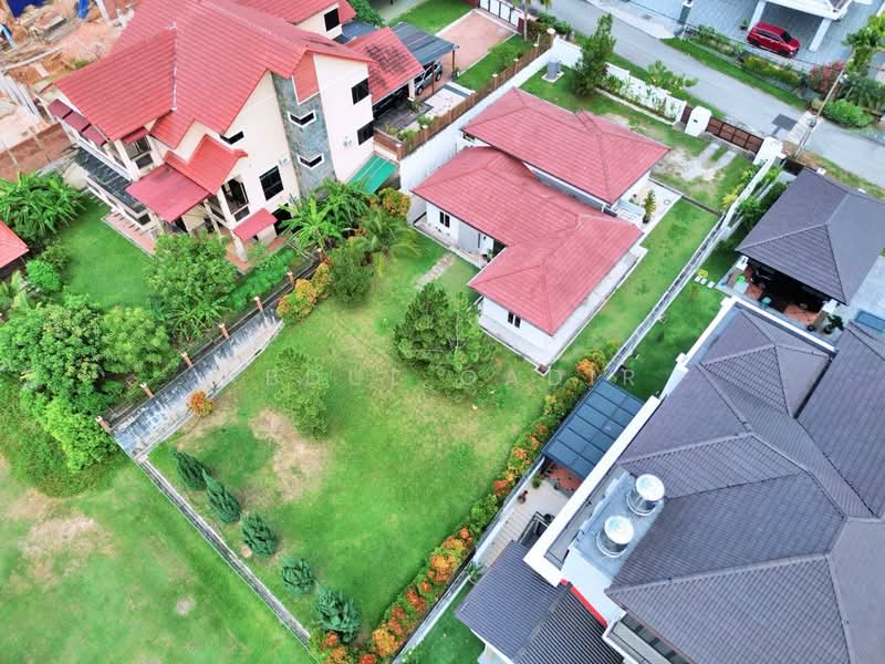 Bungalow House for Sale in Bangi (Selangor) - Abdul Qadir - PropertyGuru.com.my