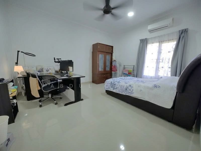 Bungalow House for Sale in Bangi (Selangor) - Abdul Qadir - PropertyGuru.com.my