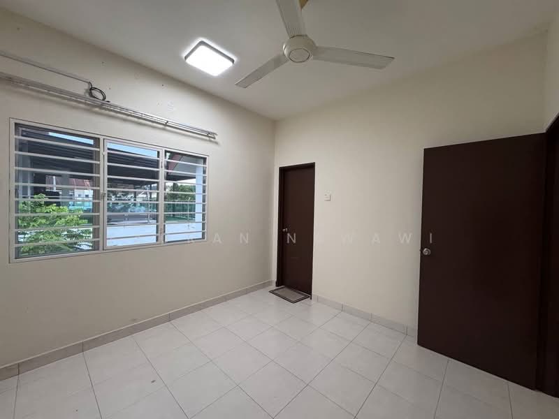 2-storey Terraced House for Sale in Alam Suria (Puncak Alam) - Fauran Nawawi - PropertyGuru.com.my