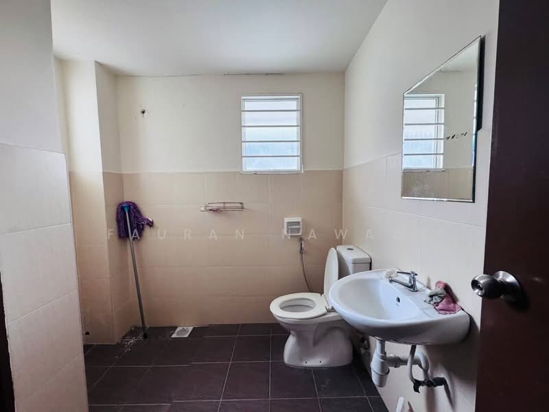 2-storey Terraced House for Sale in Alam Suria (Puncak Alam) - Fauran Nawawi - PropertyGuru.com.my