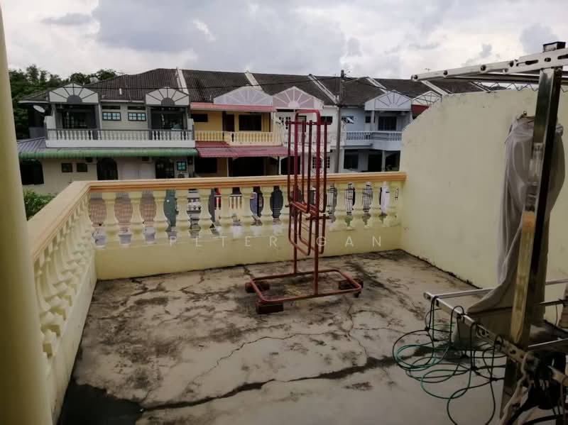 Tanah Kediaman untuk Dijual di Ipoh (Perak) - Peter Gan - Balcony - PropertyGuru.com.my