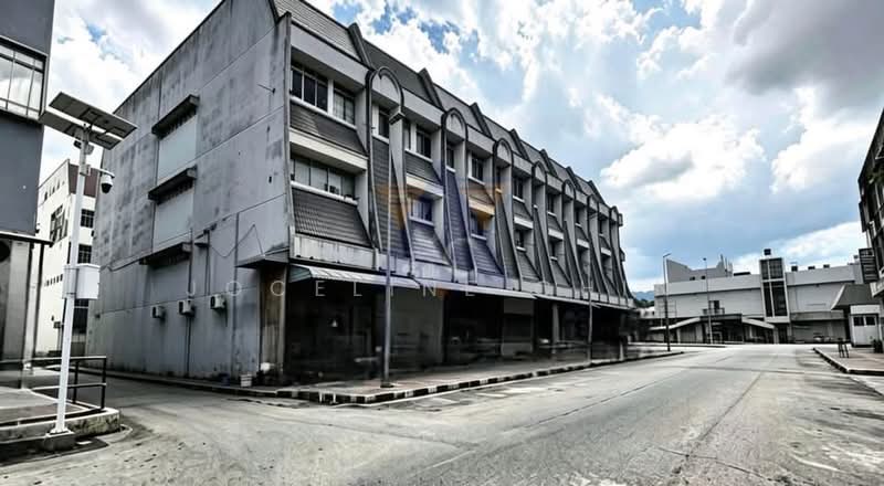 Shop for Sale in Kuantan (Pahang) - Joceline Chin - Exterior - PropertyGuru.com.my