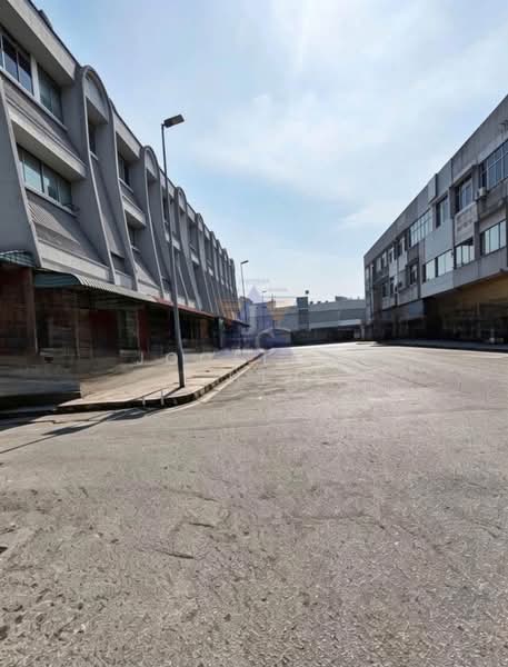 Shop for Sale in Kuantan (Pahang) - Joceline Chin - Exterior - PropertyGuru.com.my