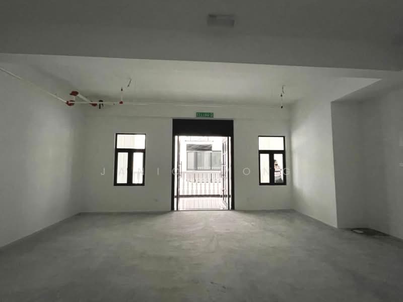 Retail Space for Sale in Iskandar Puteri (Nusajaya) (Johor) - Janice Yong - Entrance - PropertyGuru.com.my